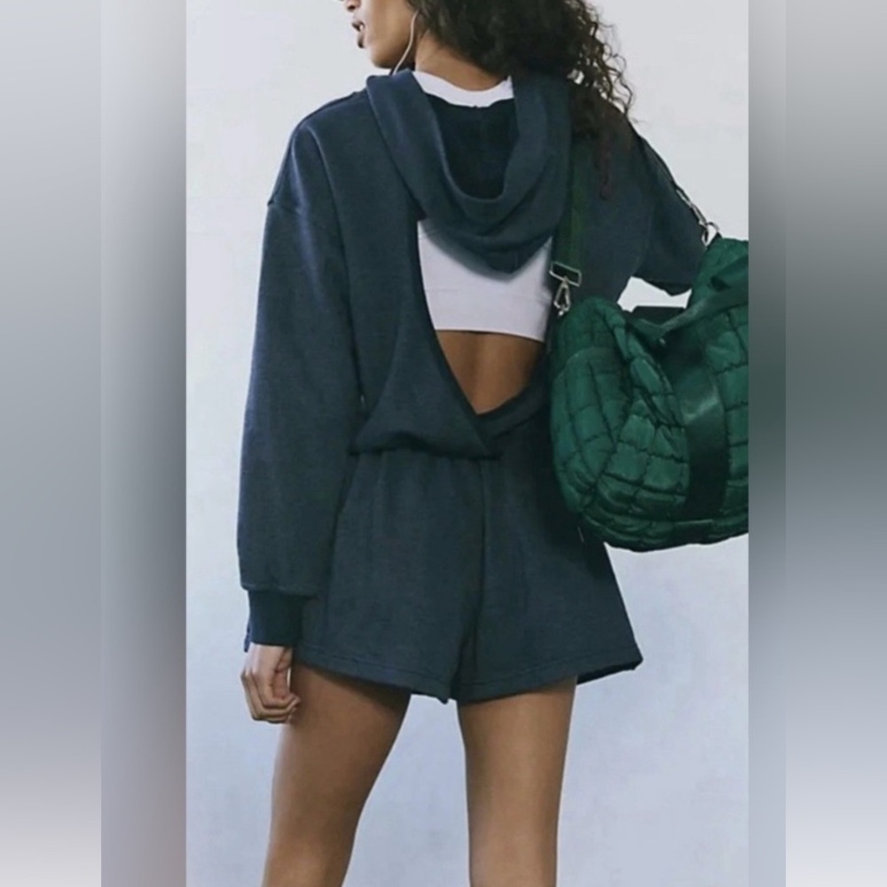 Free People Movement open back Blue Hooded sweatshirt Shorts Onesie M Medium New